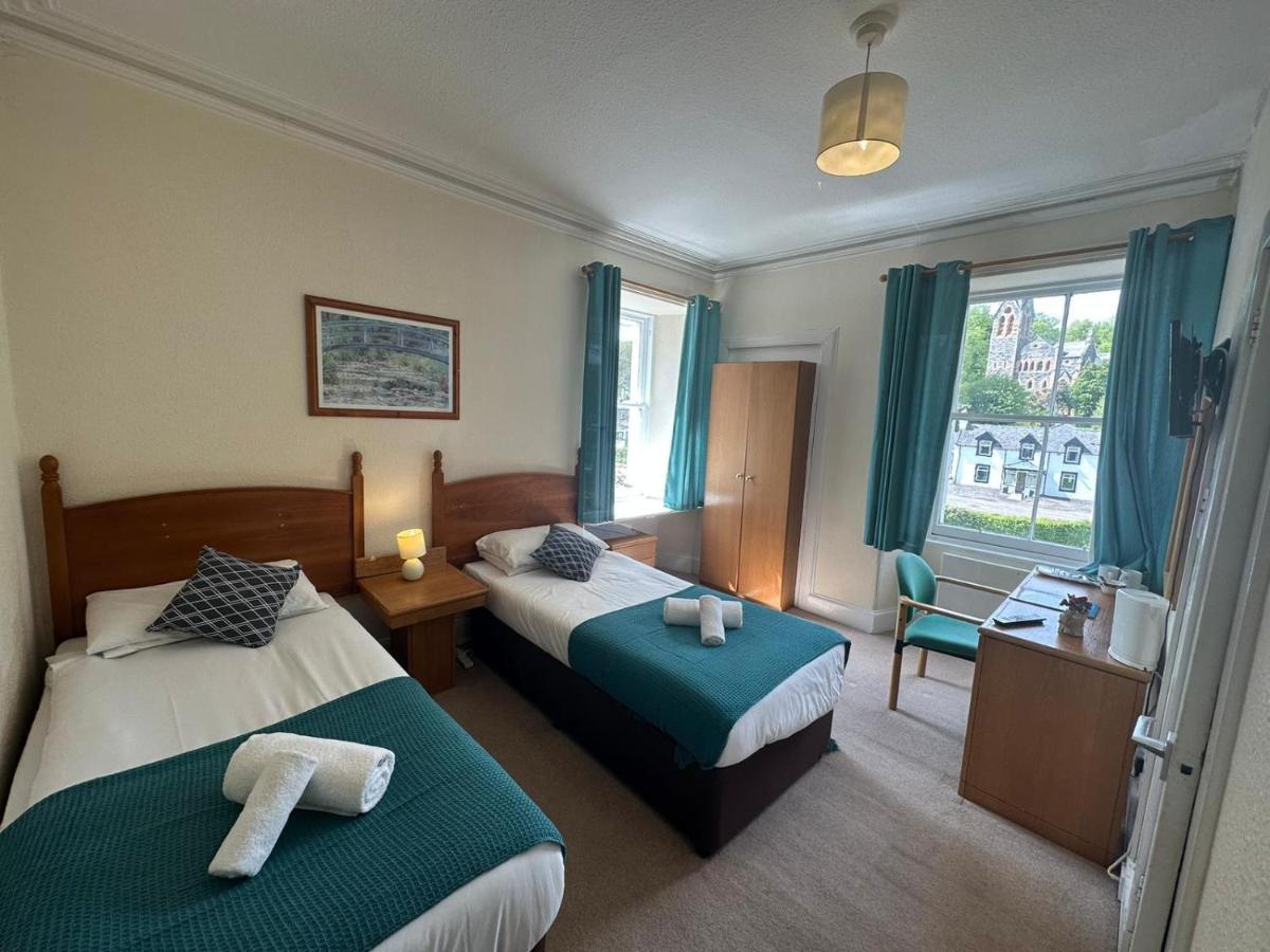 Mackay'S Spa Lodge Hotel Strathpeffer Exteriör bild