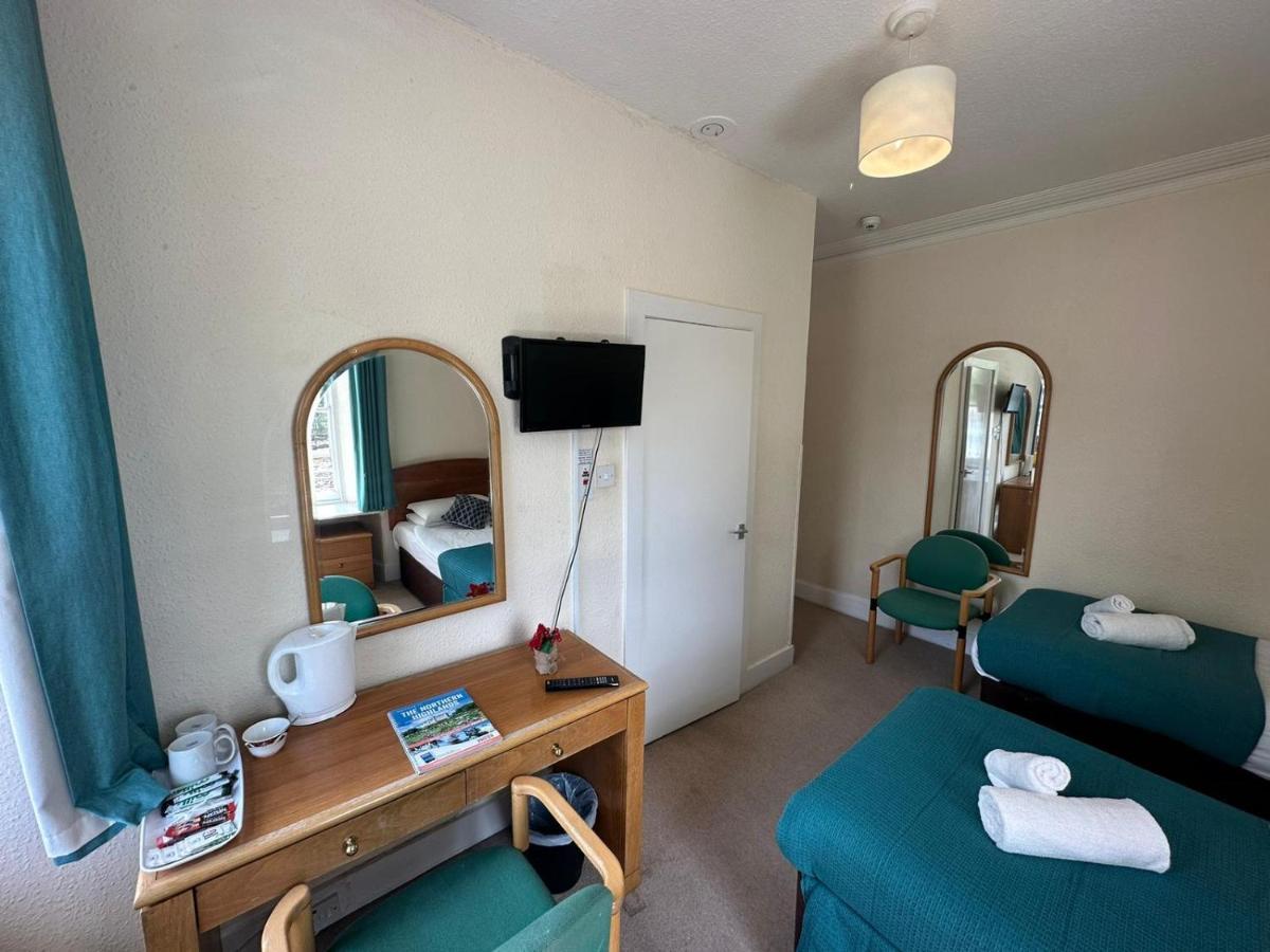 Mackay'S Spa Lodge Hotel Strathpeffer Exteriör bild